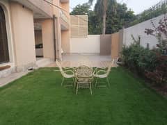 1 kanal house for sale in Model town Lahore