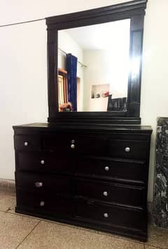 dressing table with large mirror for sale brand new condition