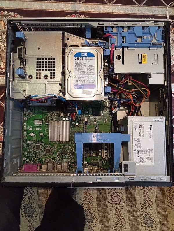 Dell t3500 1