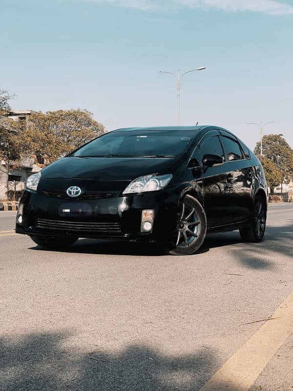 Toyota Prius 2010 G 1.8 Touring Full option 5