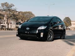 Toyota Prius 2010 G 1.8 Touring Full option