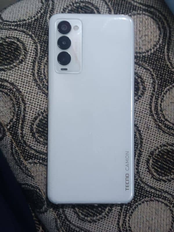 TECNO 3