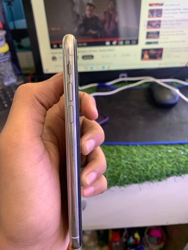 iPhone X pta prove 256gb 3