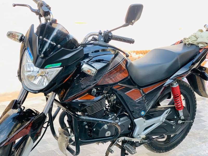 honda CB150F 12