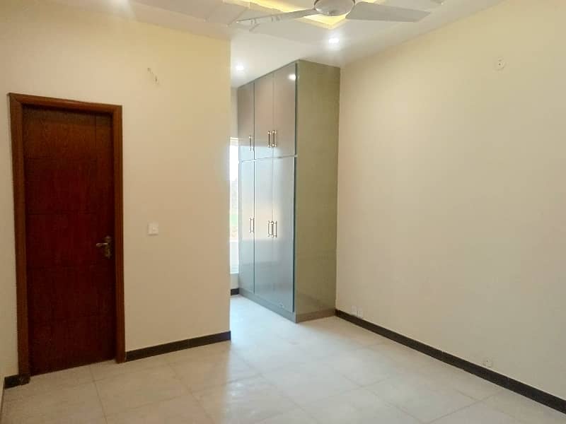 5 MARLA DOUBLE STORY HOUSE FOR RENT IN FAISAL TOWN F-18 9