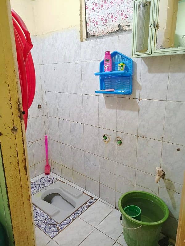 (Urgent sale) 3 Bad D/D with attached bathroom in garden West . 3