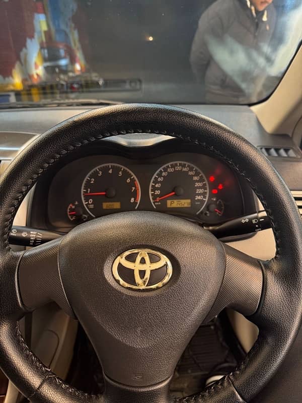 Toyota Corolla GLI 2013 1.6 15