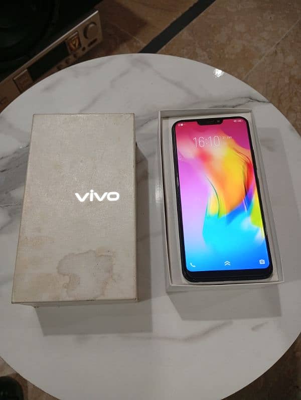 vivo y83, 6 gb ram 128 space contac 03054350842 3