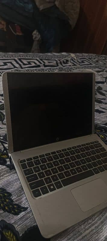 HP core M3 touch slim model 0