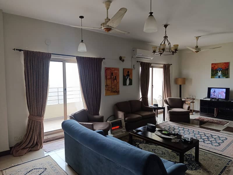 4 Bedrooms, 12 Marla Apartment at 6 Floor For Sell 15