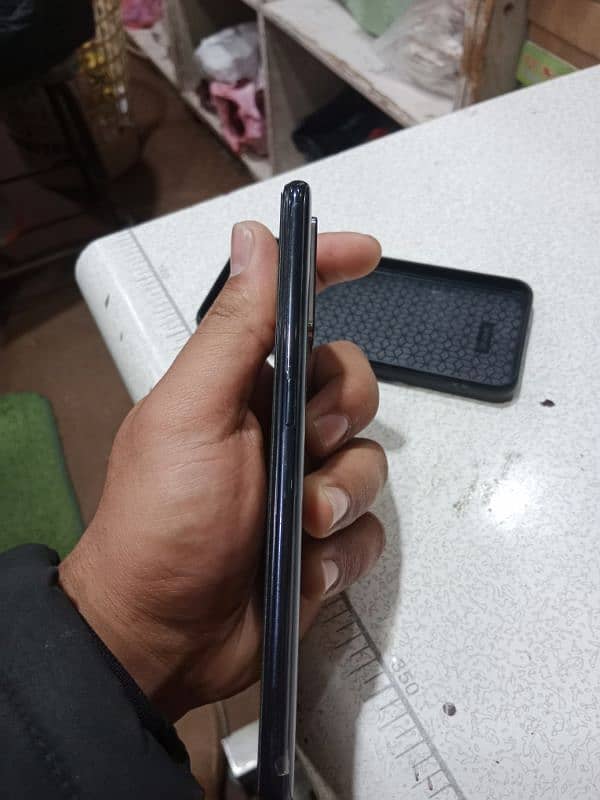 oppo f19 4