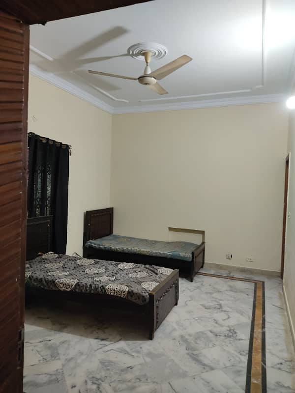 Room for rent in g-11 Islamabad 1