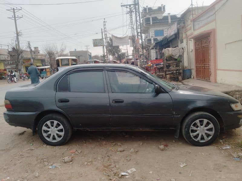 Toyota Corolla XE 1997 7