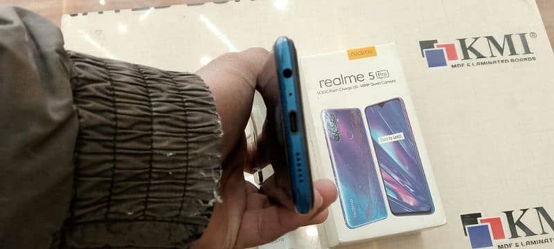 realme 5