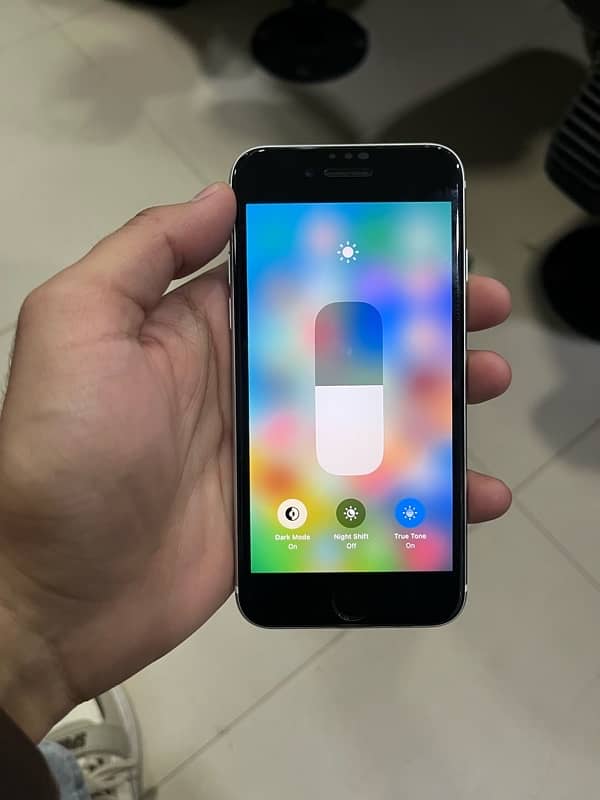 iphone se 2020 factory unlock 0