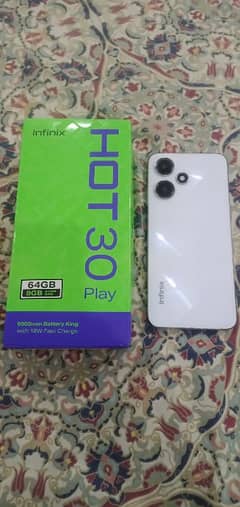 HOT 30 Play 4+4/64gb  6000mah battery