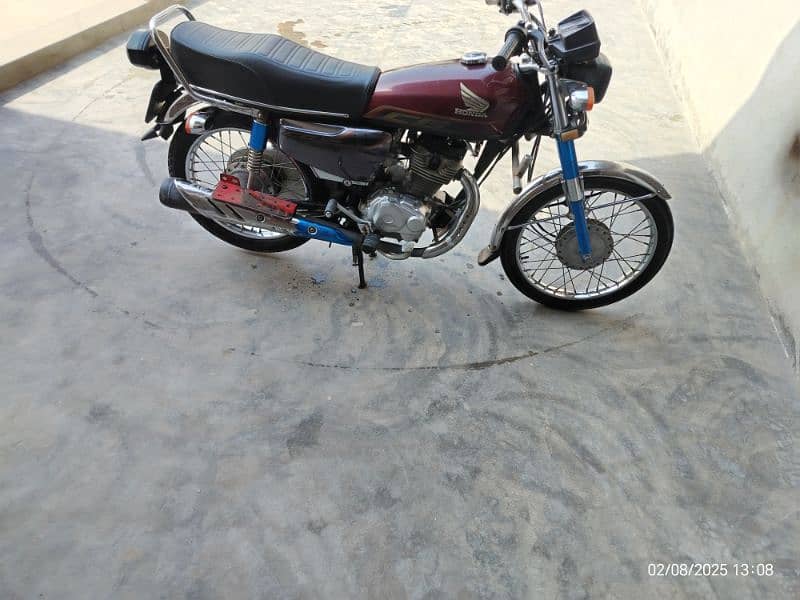 good condition Honda 125 self start 5 gair enjin jenven 3