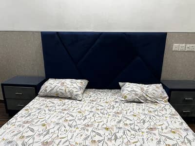 Double wooden king size brand