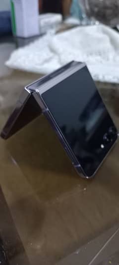 Samsung Galaxy  ZFlip 5