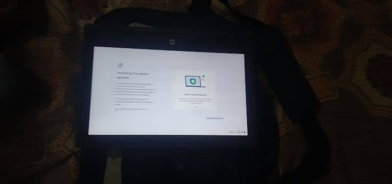 Urgently Sell the HP CHROOME TOUCH SCREEN , Ram  4/4/32 GB 5