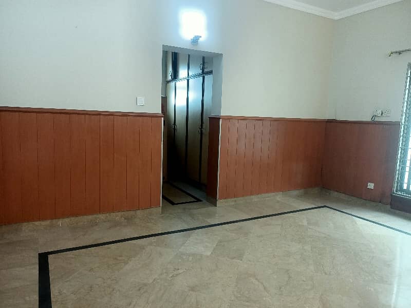 UPPER PORTION FOR RENT 4