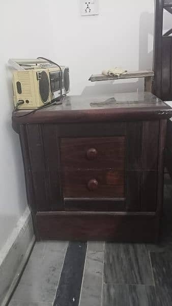 Wooden Bed Set with Side table and Dresser 2