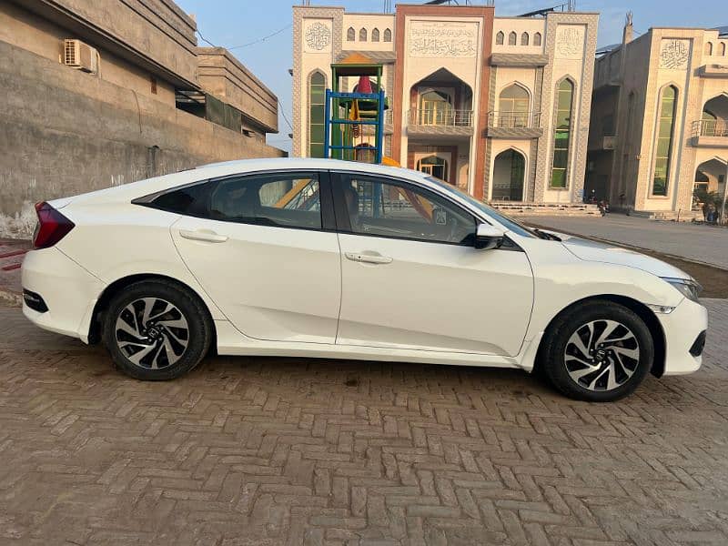 Honda Civic Oriel 2019 5