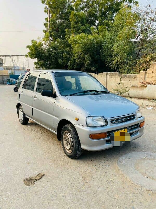 Daihatsu Cuore 2010 4