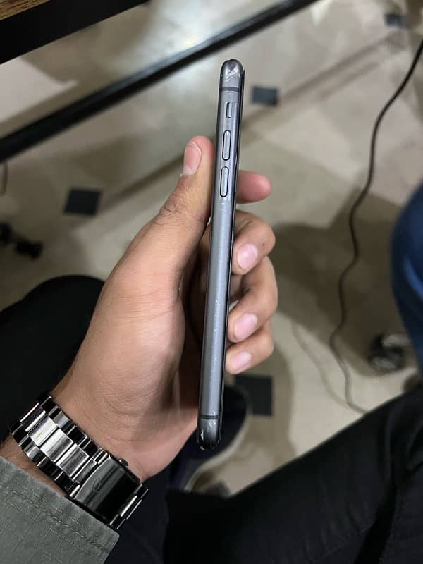 Iphone 11 (FU) 5