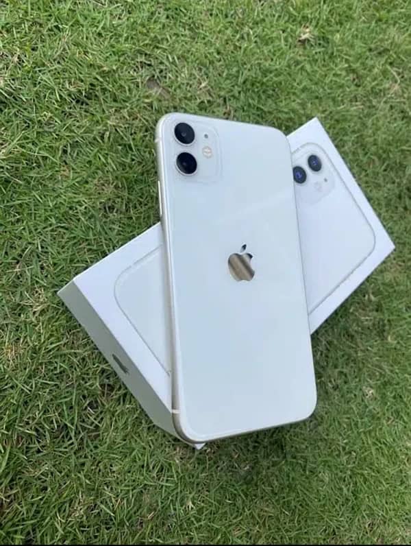 iPhone 11 white 64 gb PTA approved with box 0