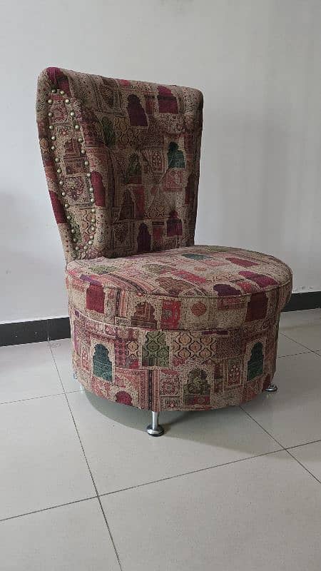 Persian Style Bedroom Chairs (with Persian style Blinds) 2