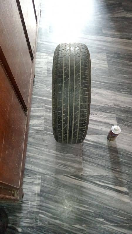 Tyre with rim in good condition (195/65R 15) 3