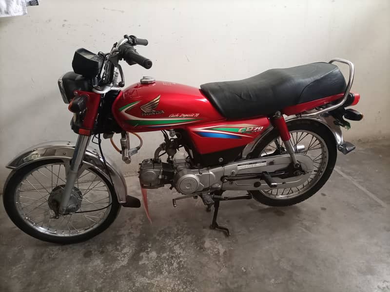 Honda CD 70 2016 3