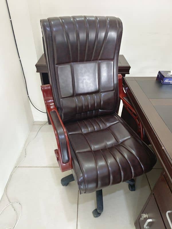 Just like New Office Furniture set for Sale 2