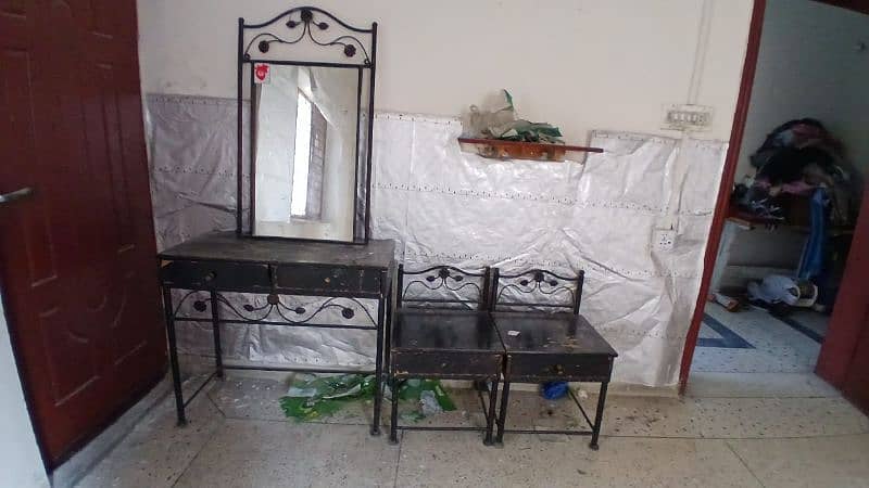 bedroom items for sale 1