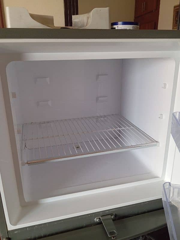 Dawlance Refrigerator For sale 5