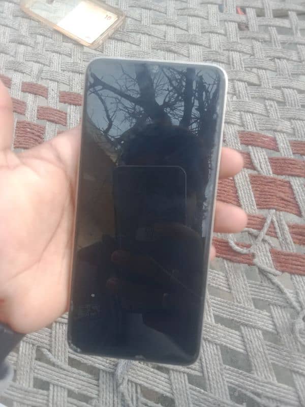 Infinix hot30i 3