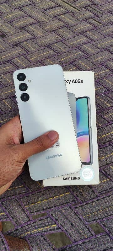 Samsung A05s in 5 months warrenty 0