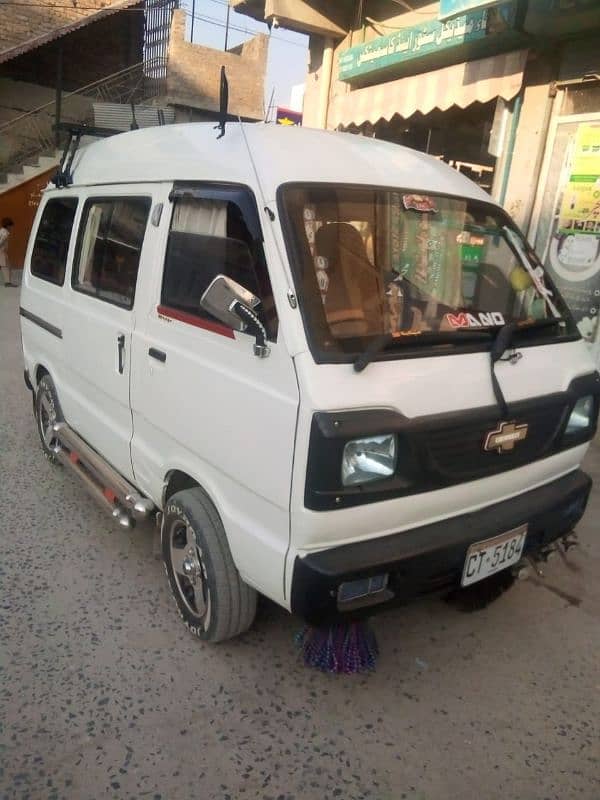 Suzuki Bolan 2011 0