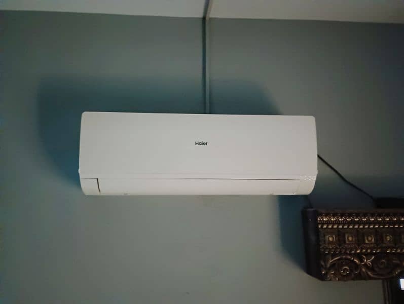 Haier 1.5 ton AC - NON INVERTER 1