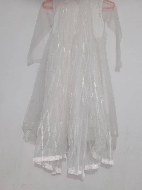 White Dress for 12-Year-Old Girl – Good Condition 3