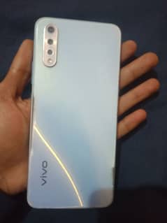 Vivo S1