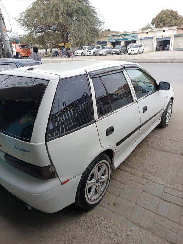 Suzuki Cultus VXL 2015 5