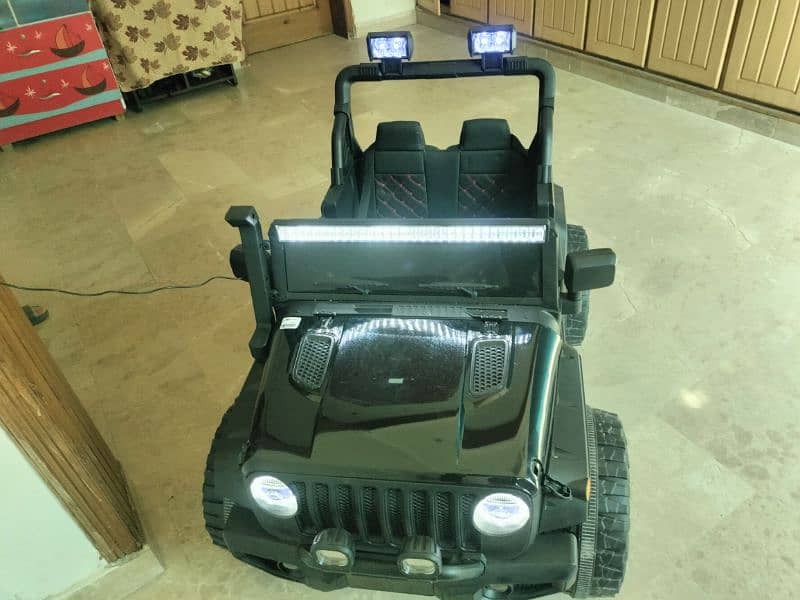 FORD jeep charging 3