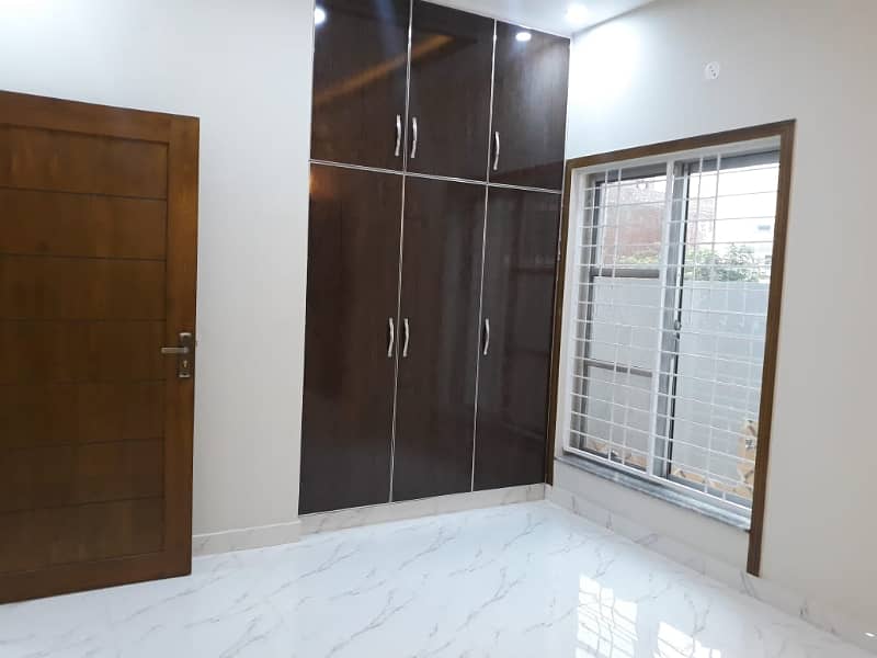 5 Marla Luxury Slightly Used House Available For Rent In Jinnah Block Bahria Town Lahore 4