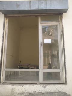 shop door