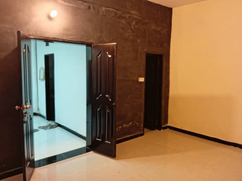 FOR OFFICE OR BACHELORS, 5 MARLA LOWER PORTION FOR RENT IN JOHAR TOWN 0