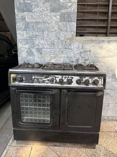 full size stove and baking oven