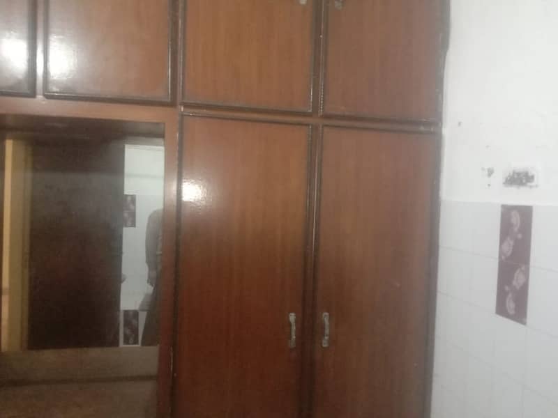 Spacious Lower Portion Is Available In Allama Iqbal Town For rent 19