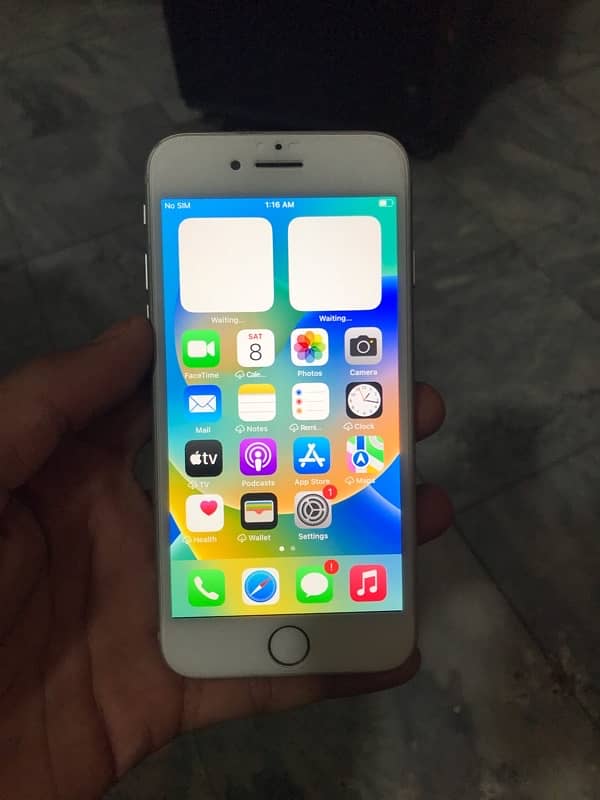 I Phone 8 Non PTA JV total Sim time available Phone Num 03064206549 6